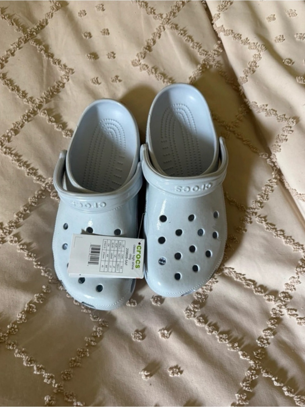 CROCS Classic Clog in Pale Blue